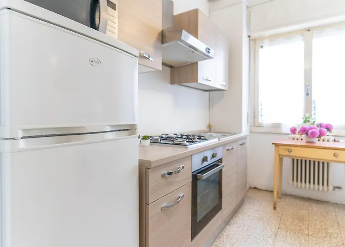 Centro - 5' Bus Da E Stazione - Wifi コモ