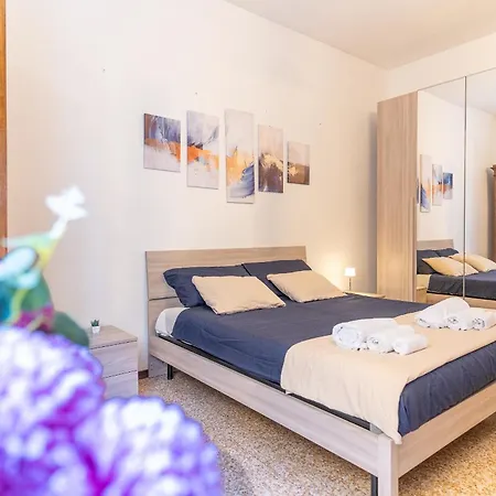 Apartment Centro - 5' Bus Da E Stazione - Wifi *